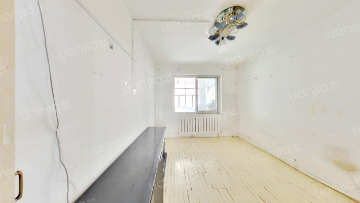 钢铁丝厂楼二手房实景图