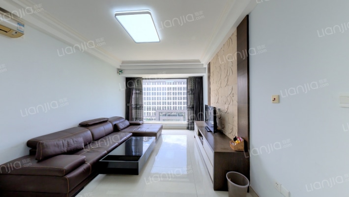 中天维港二手房实景图