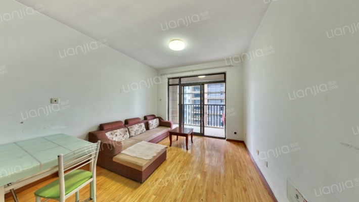 和昌中央城邦二手房实景图