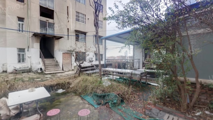 七一路工商局家属院二手房实景图