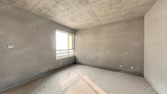 兴鸿源·阳光华苑二手房实景图