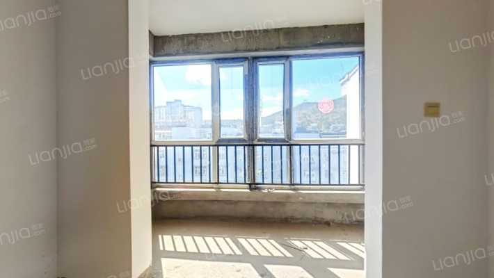 优山美地二手房实景图