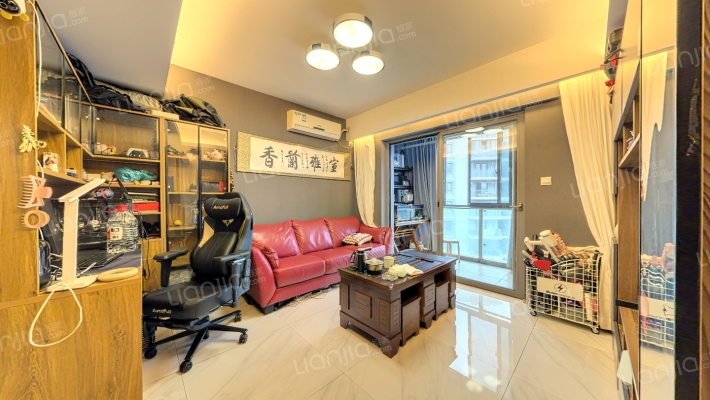 鹭岛国际四期二手房实景图