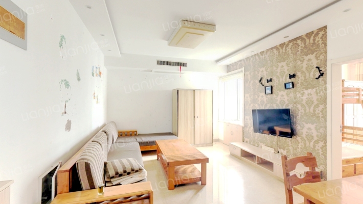 华凌锦苑二手房实景图