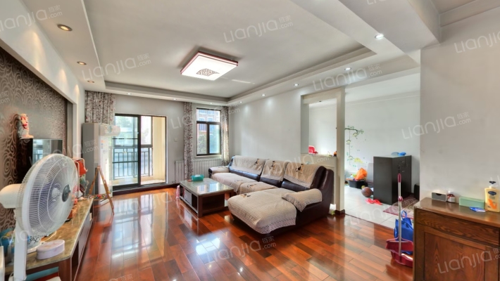 东方夏威夷国际花园二手房实景图