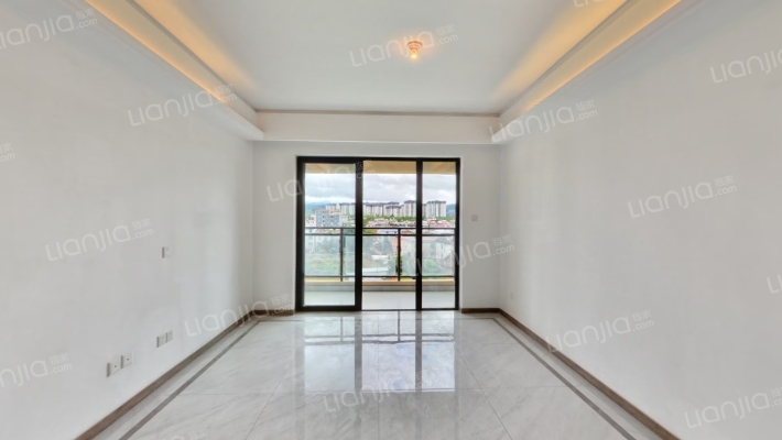 绿地滇池国际健康城长滩二手房实景图