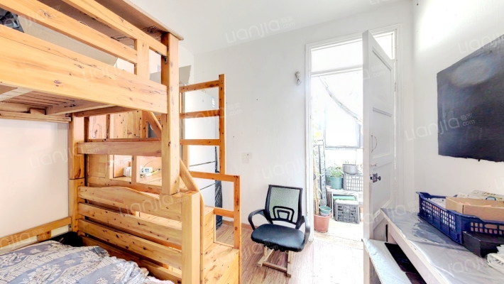 宏图新村二手房实景图