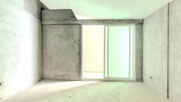 美林雅苑二手房实景图