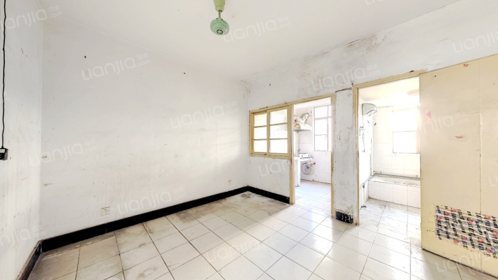 小桥浜28号二手房实景图