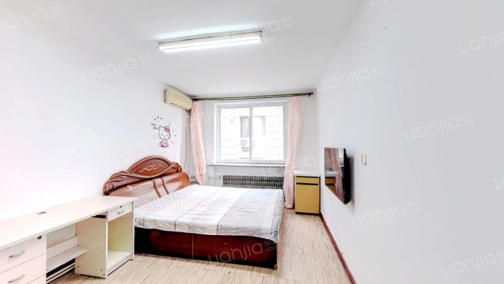 石油三角地二手房实景图