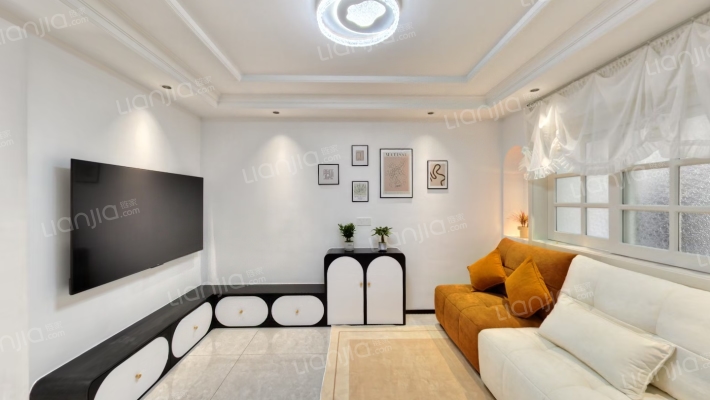 荣信森林里二手房实景图