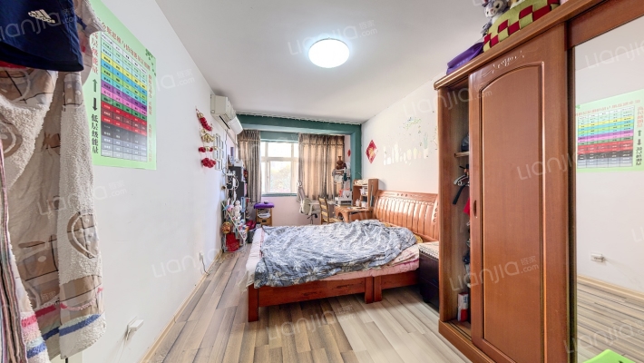 滋阳路二手房实景图