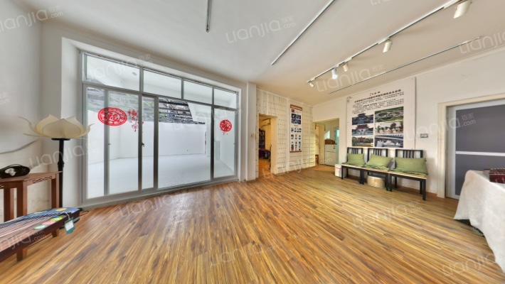 泡桐树街20号二手房实景图