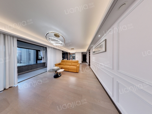 整租·万科金域蓝湾三期 4室2厅 东南/西北