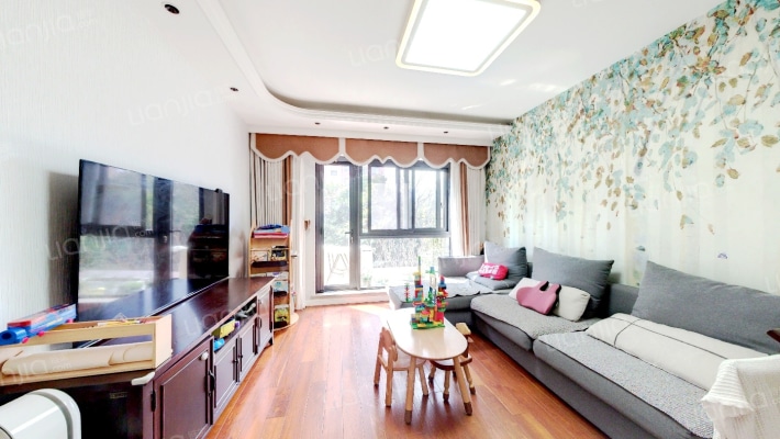 香堤水岸二手房实景图