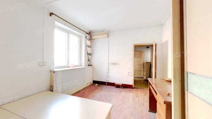 集贤南一街二手房实景图