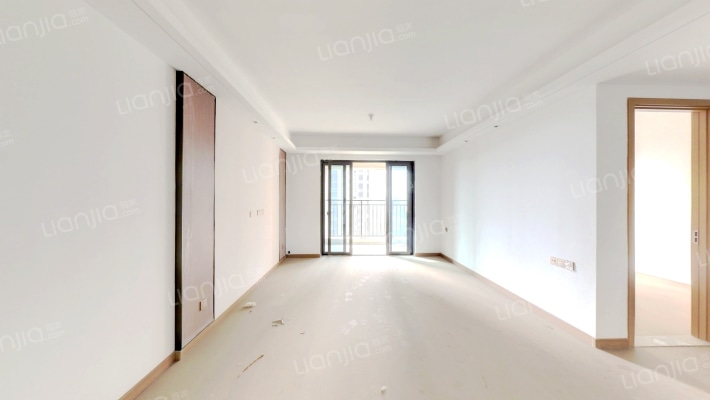 中梁芯都会二手房实景图