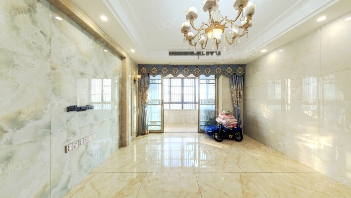 南新花苑二手房实景图