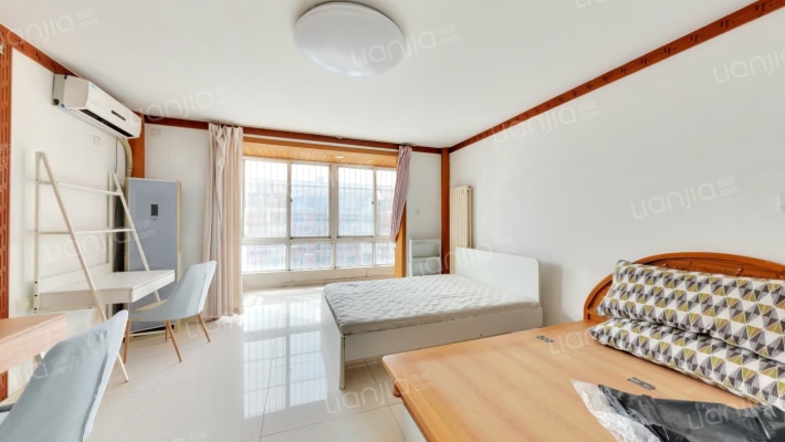 骏城二手房实景图