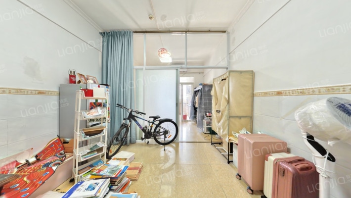 盈富家园二手房实景图