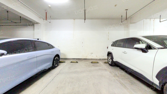 金隅自由筑二手房实景图