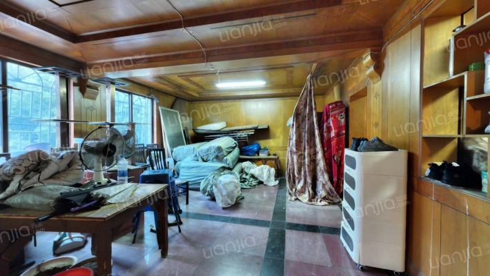 南街商住楼二手房实景图