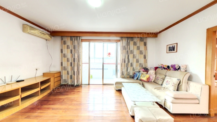 中旅大厦二手房实景图