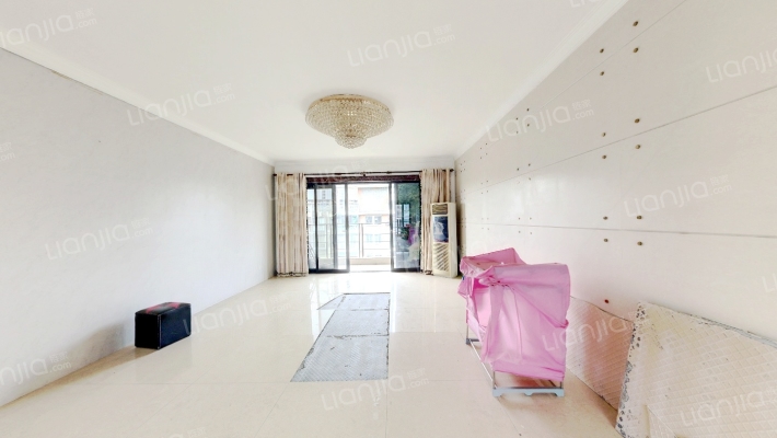 半山溪谷E墅二手房实景图