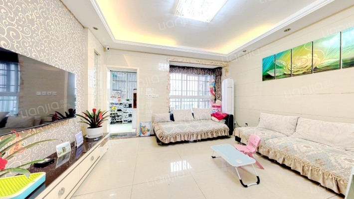 翰林尊邸二手房实景图