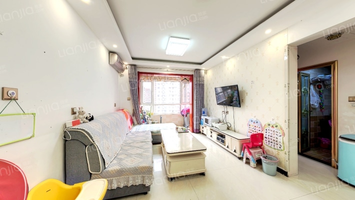 博雅盛世E区二手房实景图