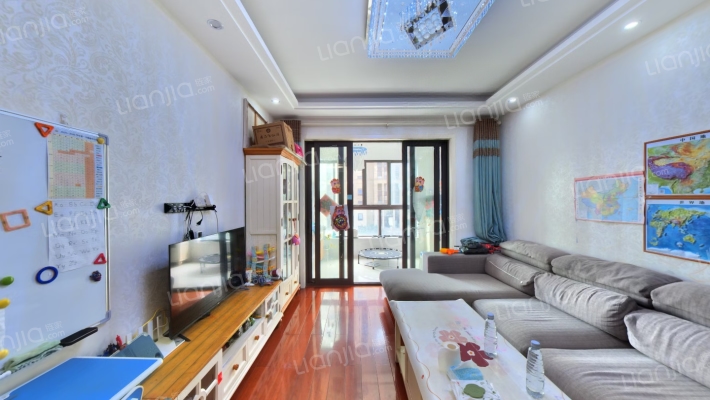 绿地华尔道二手房实景图