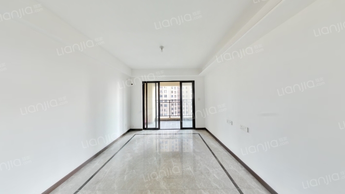 万科金域蓝湾二期二手房实景图