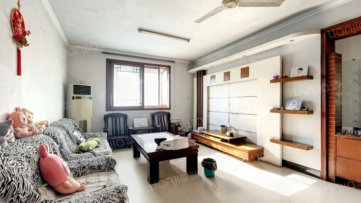 黄埔驾校家属院二手房实景图