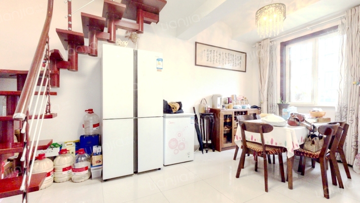 吴逸花园二手房实景图