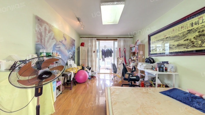 鑫通公寓二手房实景图