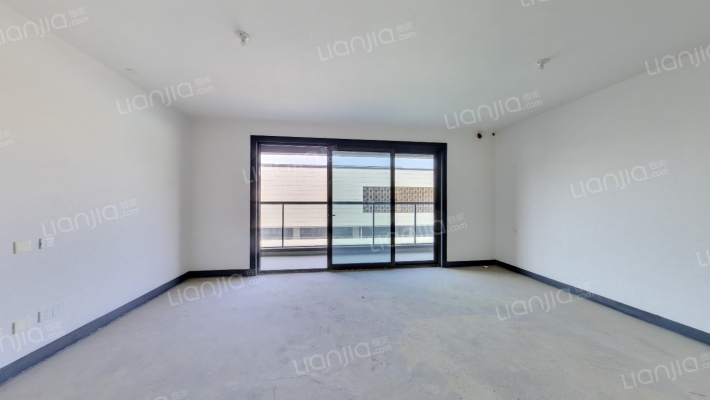 山水拾涧二手房实景图