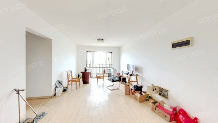 艺术家园区D区二手房实景图