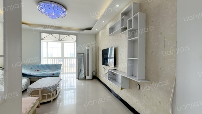 金域澜湾二手房实景图