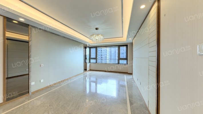 正荣润峯二手房实景图