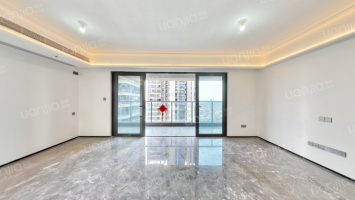 卓越晴翠府二手房实景图