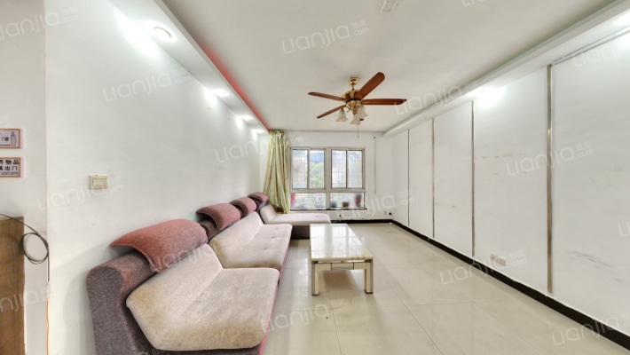 滨湖嘉园二手房实景图