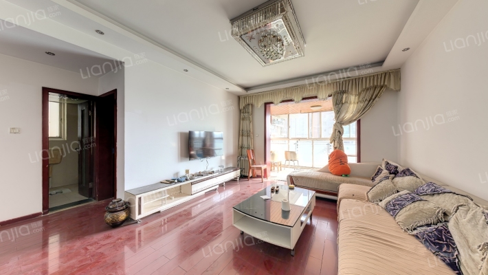 荣煜亲河名居二手房实景图