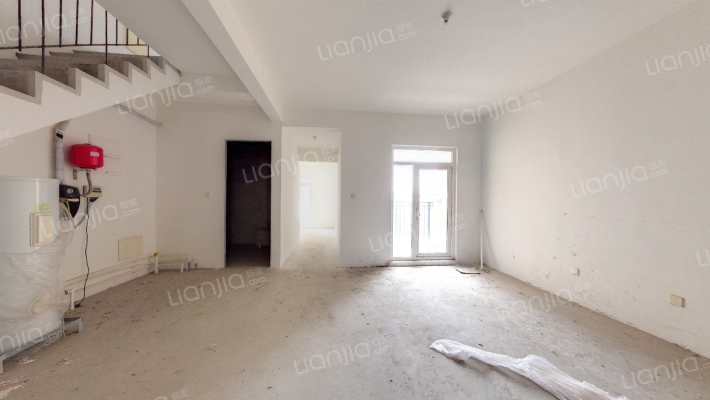 龙湖听蓝湾二手房实景图