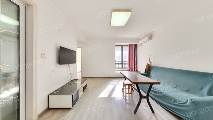 百合春天二手房实景图