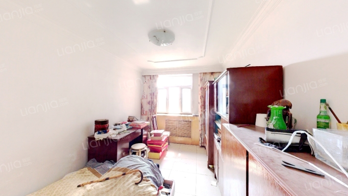 赛园里二手房实景图