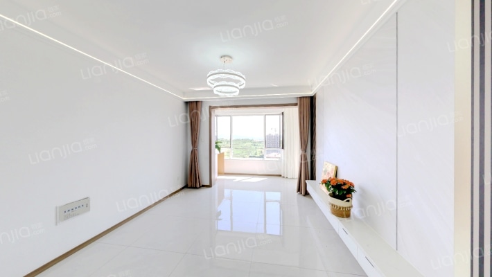 悦岛蓝湾二手房实景图