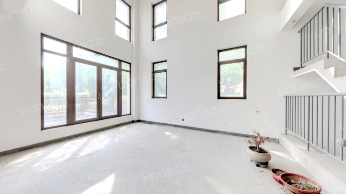 安亭瑞仕华庭(别墅)二手房实景图