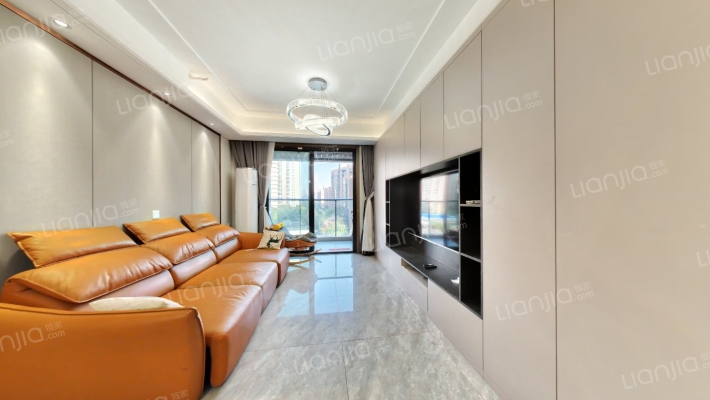 保利大都会尚湖二手房实景图