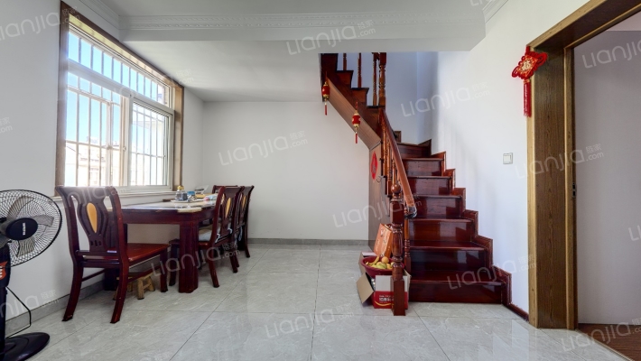 金瑞新城四村二手房实景图