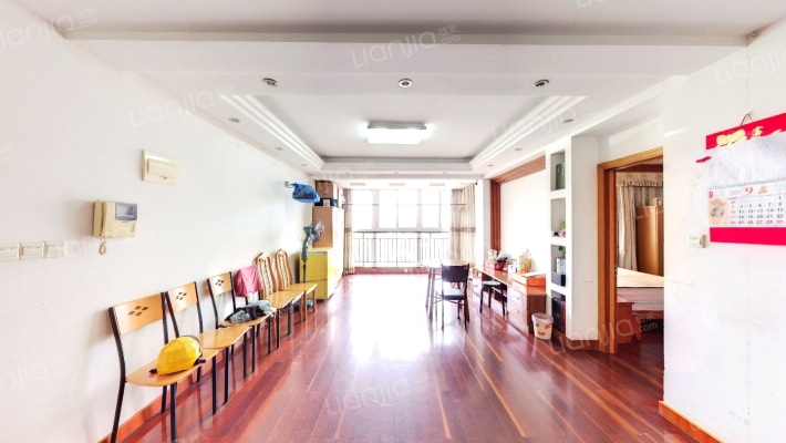 吉利花苑二手房实景图